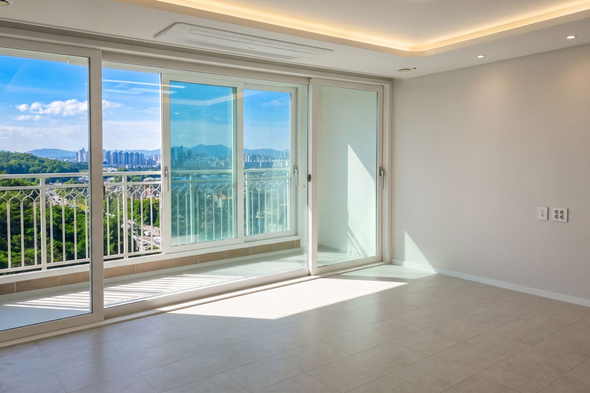 청소 전 신축 아파트